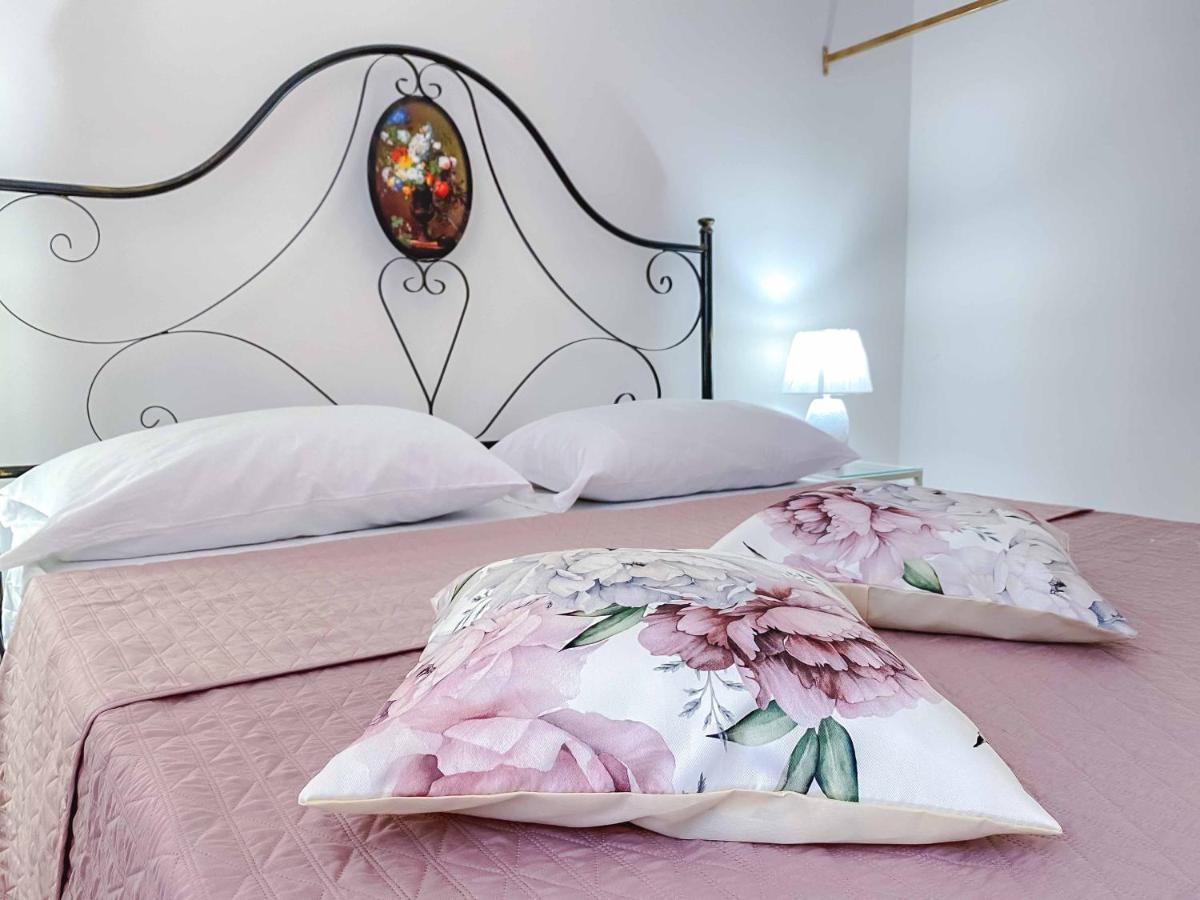 Aparthotel Cortellenica Torre San Giovanni Ugento Eksteriør billede